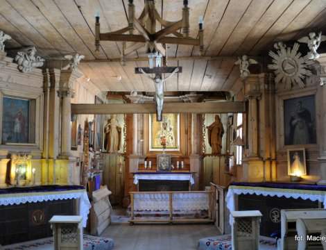 Ołtarze w Starym Kościółku p.w. Matki Bożej Częstochowskiej
